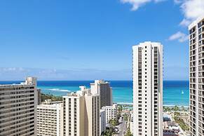 Premium Remodeled Condo with Ocean View and Parking