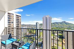 Premium Remodeled Condo with Ocean View and Parking