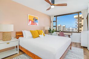 Premium Remodeled Condo with Ocean View and Parking