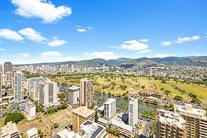 Premium Remodeled Condo with Ocean View and Parking