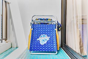 Premium Remodeled Condo with Ocean View and Parking