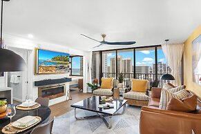 Premium Remodeled Condo with Ocean View and Parking