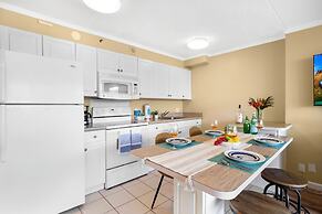 Mountain View Condo with 2 Double Beds and Parking