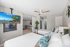 Mountain View Condo with 2 Double Beds and Parking