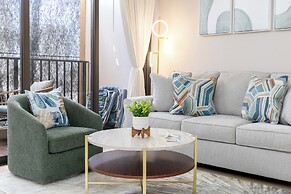 Mountain View Condo with 2 Double Beds and Parking