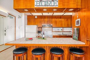 Mountain View Condo with 2 Double Beds and Parking