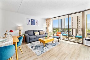 Mountain View Condo with 2 Double Beds and Parking