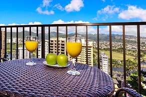 Mountain View Condo with 2 Double Beds and Parking