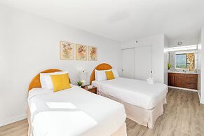 Mountain View Condo with 2 Double Beds and Parking