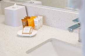 Mountain View Condo with 2 Double Beds and Parking