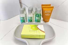 Mountain View Condo with 2 Double Beds and Parking