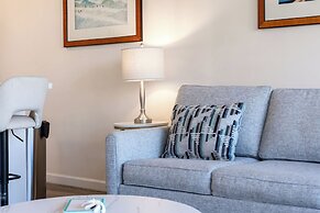 Mountain View Condo with 2 Double Beds and Parking