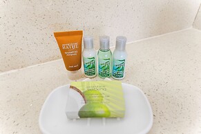 Mountain View Condo with 2 Double Beds and Parking