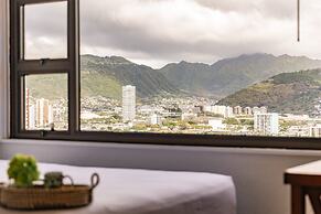 Mountain View Condo with 2 Double Beds and Parking