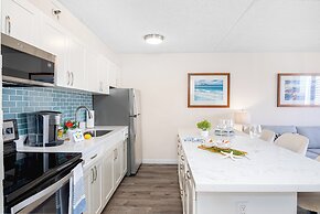 Mountain View Condo with 2 Double Beds and Parking