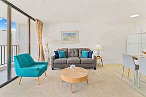 Mountain View Condo with 2 Double Beds and Parking