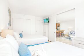 Mountain View Condo with 2 Double Beds and Parking