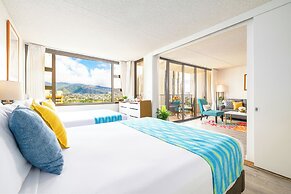 Mountain View Condo with 2 Double Beds and Parking