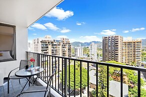 Mountain View Condo with 2 Double Beds and Parking