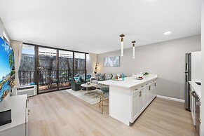 Mountain View Condo with 2 Double Beds and Parking