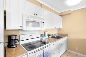 Mountain View Condo with 2 Double Beds and Parking