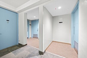 Mountain View Condo with 2 Double Beds and Parking