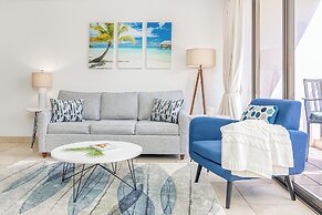 Mountain View Condo with 2 Double Beds and Parking