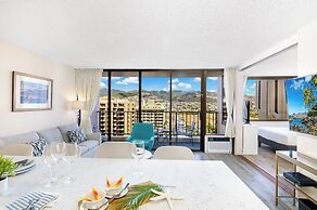 Mountain View Condo with 2 Double Beds and Parking