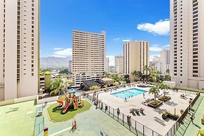 Mountain View Condo with 2 Double Beds and Parking