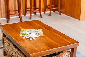 Mountain View Condo with 2 Double Beds and Parking