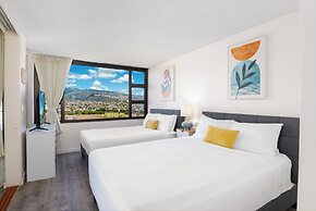 Mountain View Condo with 2 Double Beds and Parking