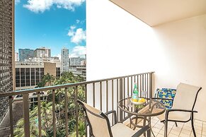 Ocean View Condo with King or Queen Bed and Parking