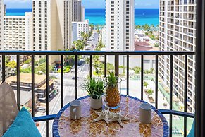 Ocean View Condo with King or Queen Bed and Parking