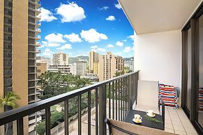 Ocean View Condo with King or Queen Bed and Parking