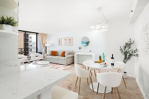 Ocean View Condo with King or Queen Bed and Parking