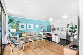 Ocean View Condo with King or Queen Bed and Parking