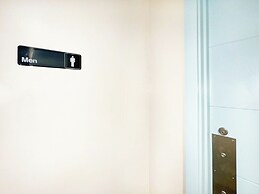 Ocean View Condo with King or Queen Bed and Parking