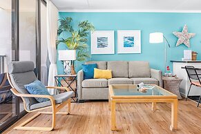 Ocean View Condo with King or Queen Bed and Parking