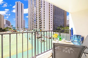Ocean View Condo with King or Queen Bed and Parking