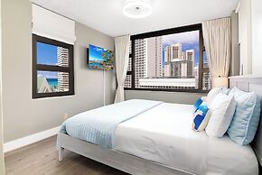 Ocean View Condo with King or Queen Bed and Parking