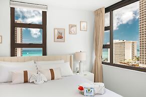 Ocean View Condo with King or Queen Bed and Parking