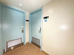 Ocean View Condo with King or Queen Bed and Parking