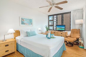 Ocean View Condo with King or Queen Bed and Parking