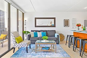 Ocean View Condo with King or Queen Bed and Parking