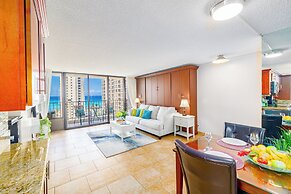 Ocean View Condo with King or Queen Bed and Parking