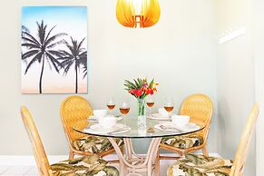 High Floor Mountain View with King or Queen Bed and Parking