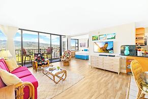 High Floor Mountain View with King or Queen Bed and Parking