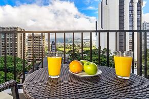 Mountain View Condo with King or Queen Bed and Parking