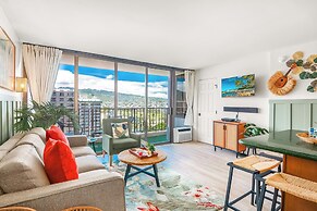 Mountain View Condo with King or Queen Bed and Parking