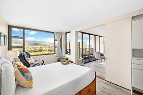 Mountain View Condo with King or Queen Bed and Parking